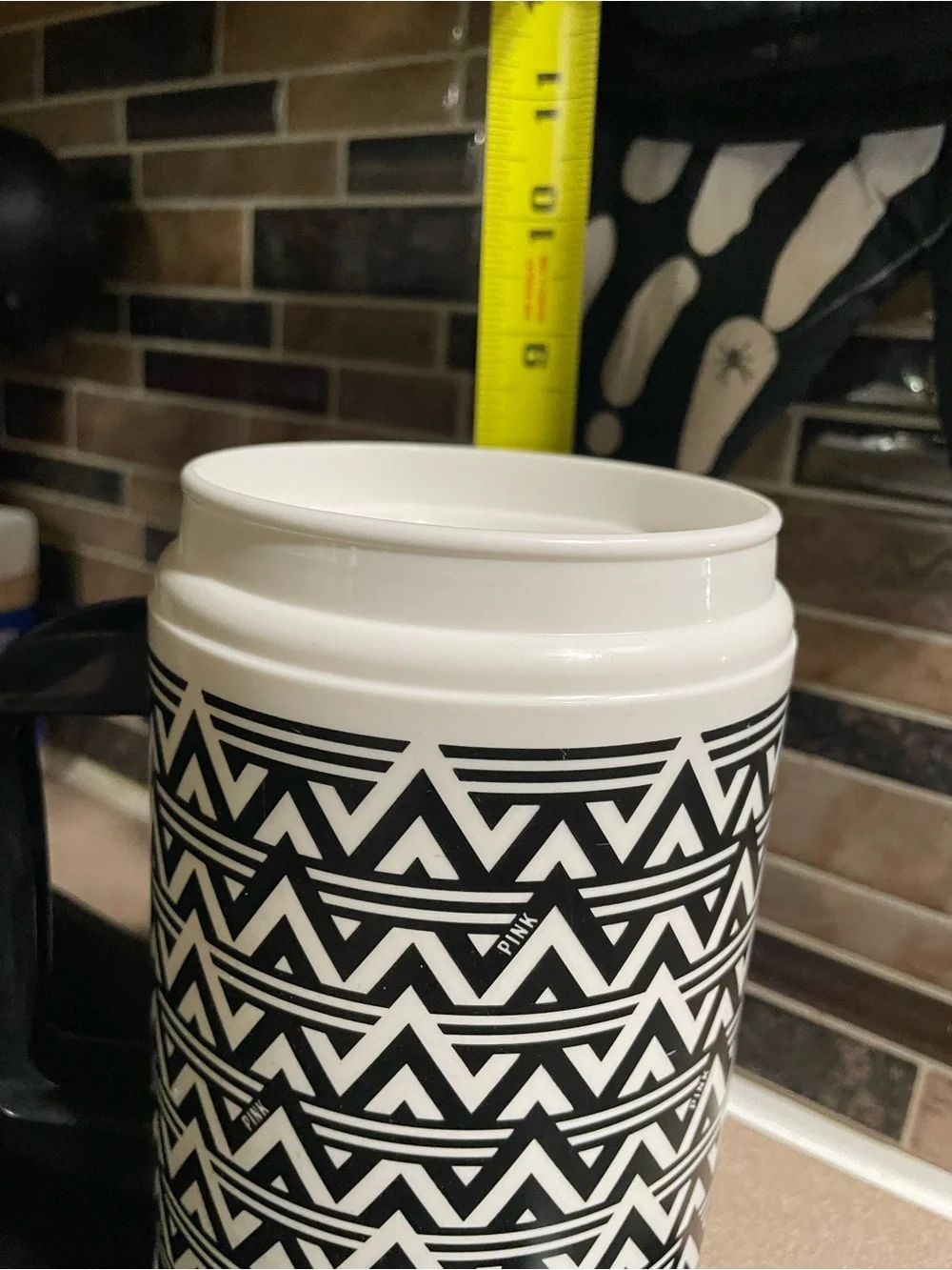 Victoria’s Secret PINK Black & White Travel Mug – Never Used